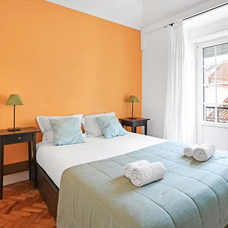Castelo Apartment - Beautiful Balcony View ลิสบอน ภายนอก รูปภาพ