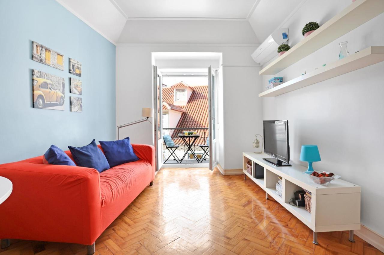 Castelo Apartment - Beautiful Balcony View ลิสบอน ภายนอก รูปภาพ